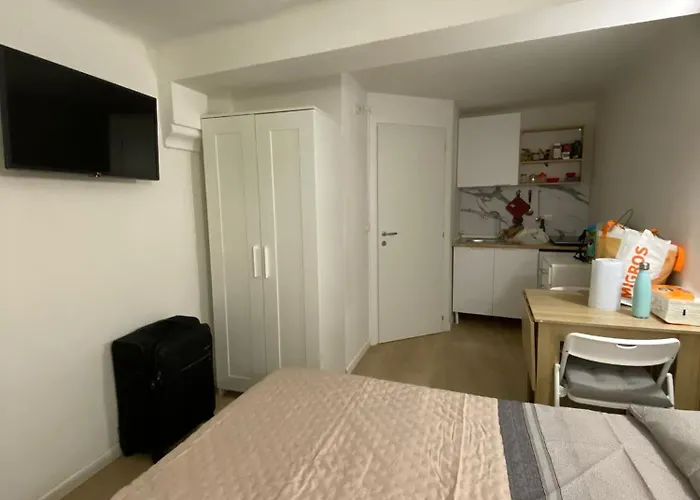 Apartment Rizzoli 3 Senzanome